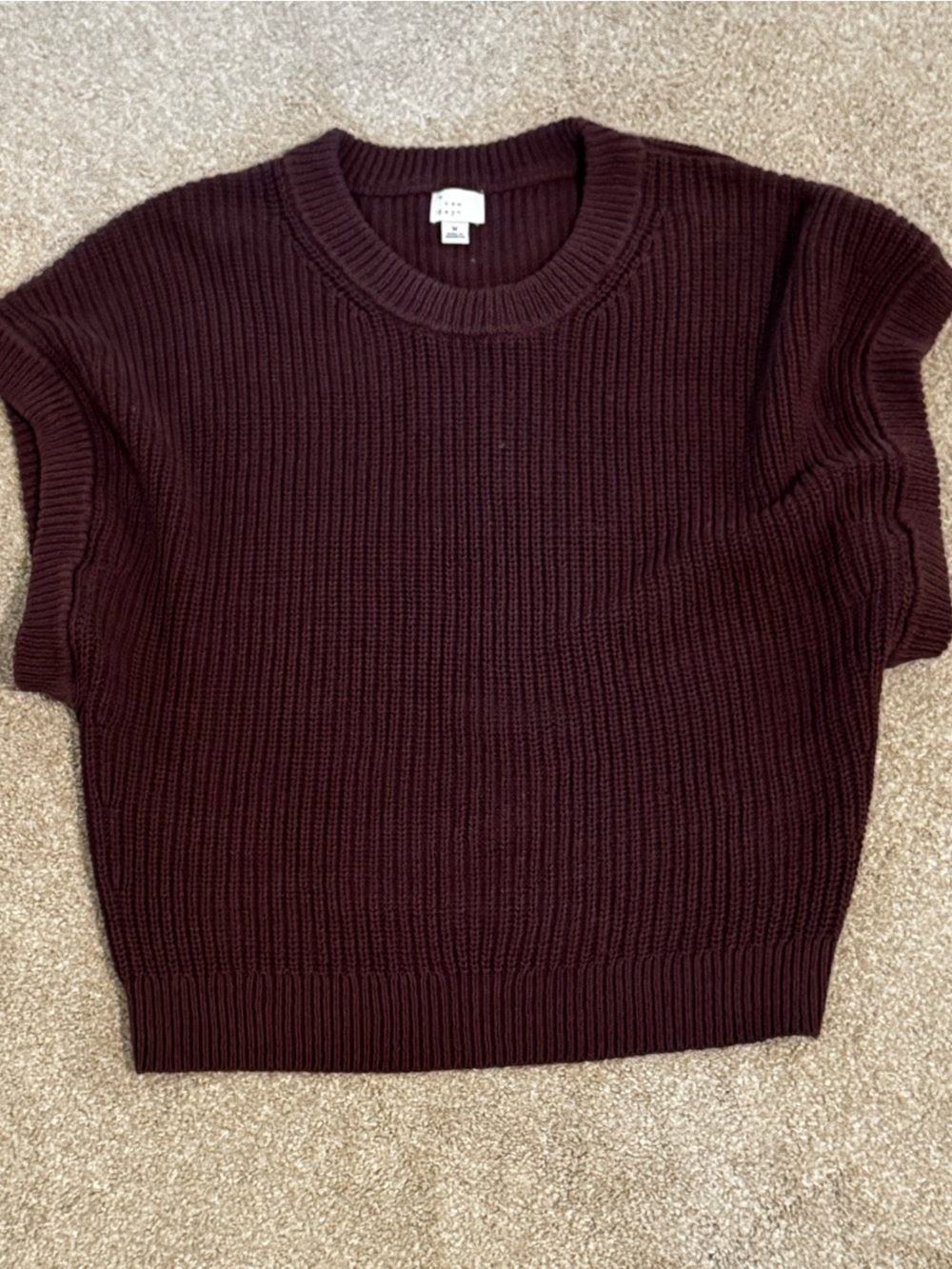 a new day Ribbed Sweater Vest in Mauve-Burgundy
